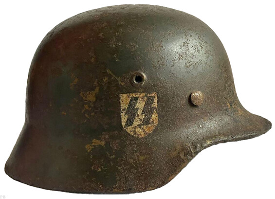 Waffen SS helmet M40 / from Demyansk pocket