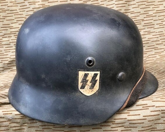 Restored helmet M35 DD, Waffen SS