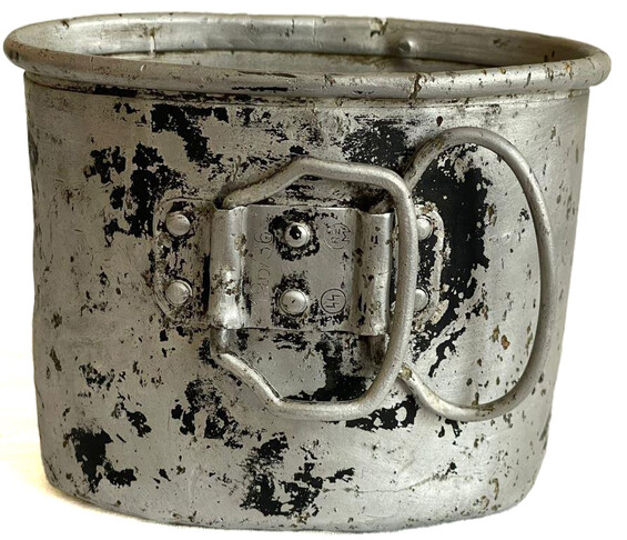 Waffen SS canteen cup / from Demyansk