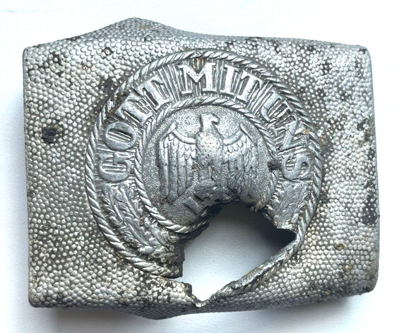 Wehrmacht belt buckle "Gott mit Uns" / from Kursk