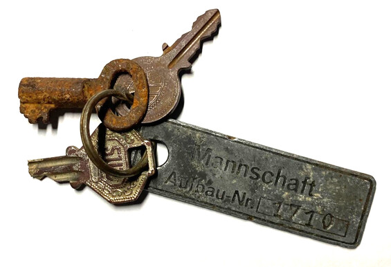 A bunch of keys with a standard Wehrmacht tag