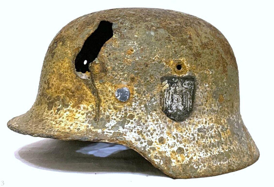 Wehrmacht helmet M35 DD / from Kursk