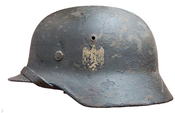 Wehrmacht helmet M35 /  Demyansk pocket