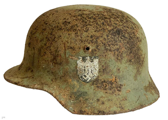 Wehrmacht helmet M35 / from Kursk