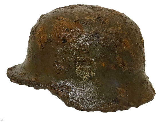 Wehrmacht helmet M35 / from Rhzev