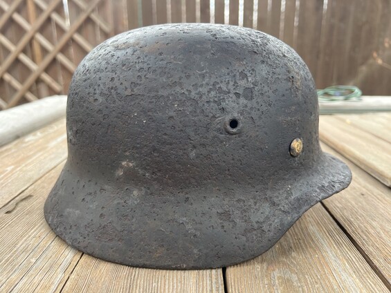 Wehrmacht helmet M40 / from Demyansk