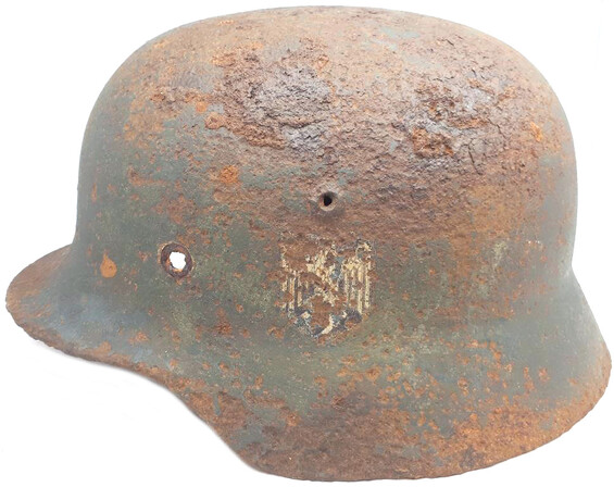 Wehrmacht helmet M35 / from Novgorod