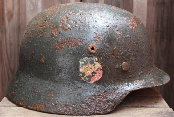 Wehrmacht helmet M35 DD / from Smolensk