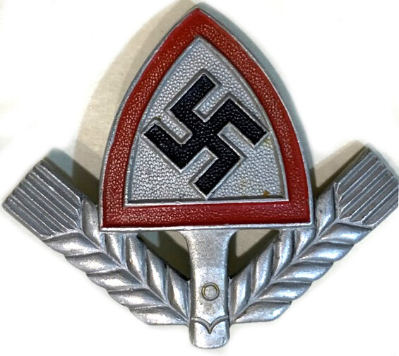 RAD cap badge / from Stalingrad