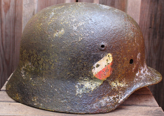 Luftwaffe helmet M35 DD / from Novgorod