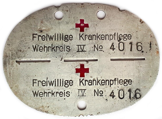Freiwillige Krankenpflege Wehrkreis IV / from Koenigsberg