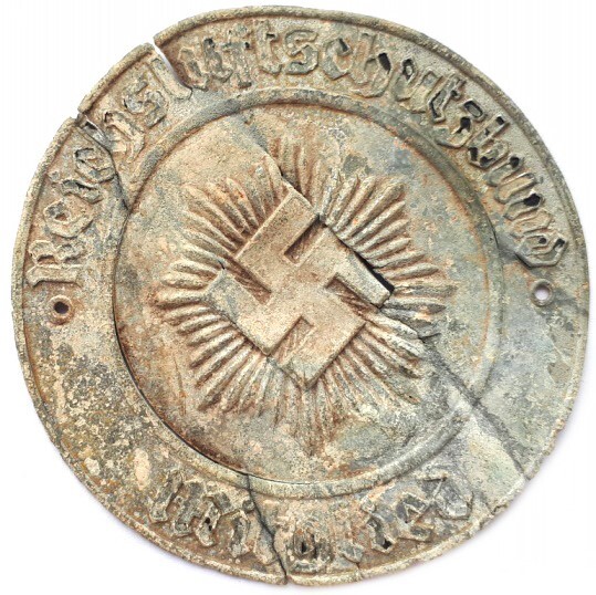 Reichsluftschutzbund logo