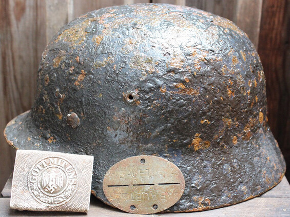 German helmet M35 withd buckle and dogtag / from Novgorod