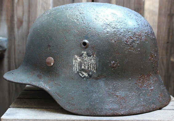 Wehrmacht helmet M35 DD / from Koenigsberg