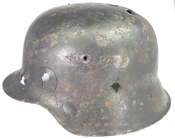 German helmet M42