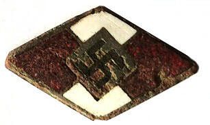 Hitler Jugend badge