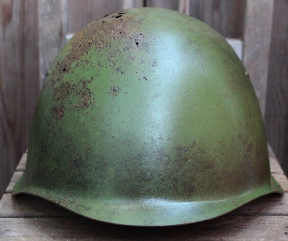 Soviet helmet SSh39 + box / from Karelia