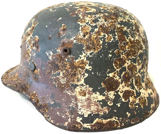 German helmet M35 / from Murmansk