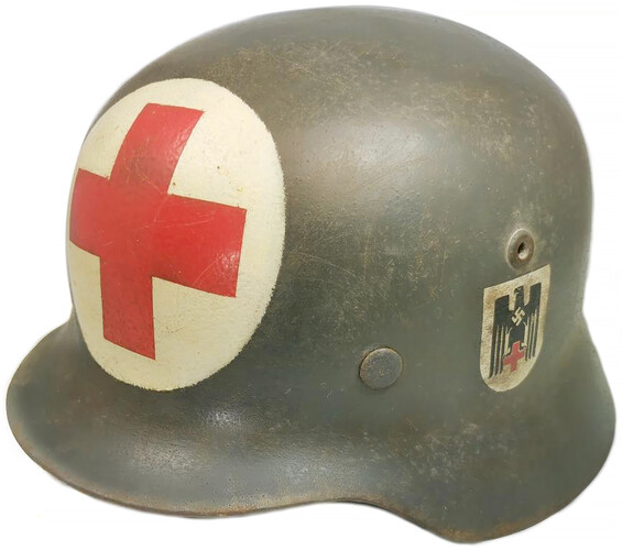 Restored Medic's helmet M35