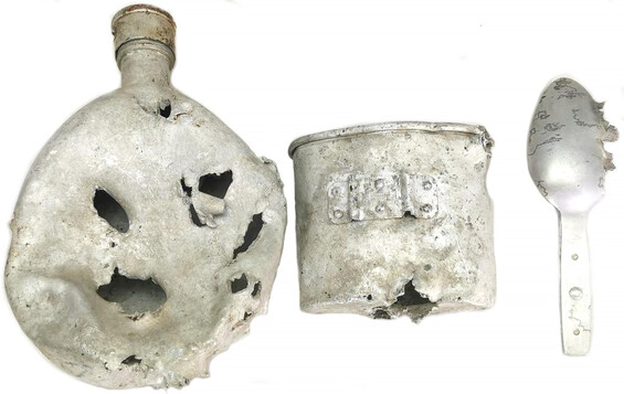 Flask, fork-spoon and mess tin / from Pskov
