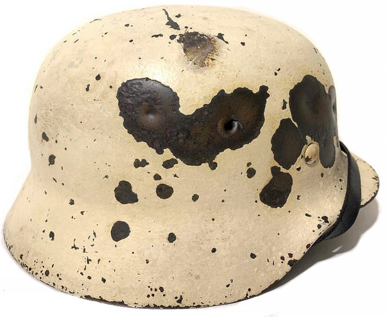 Winter camo German helmet M40 / from Bobruysk pocket