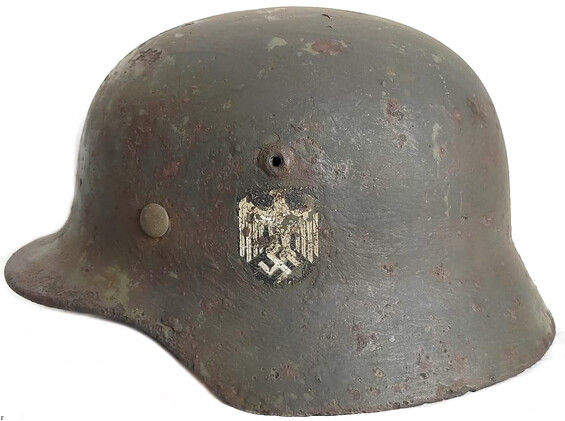 Wehrmacht helmet M35 DD / from Rzhev