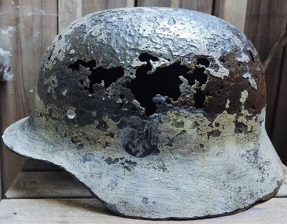 Winter Camo Wehrmacht helmet M35 / from Karelia