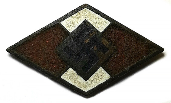 Hitler Jugend membership badge / from Insterburg
