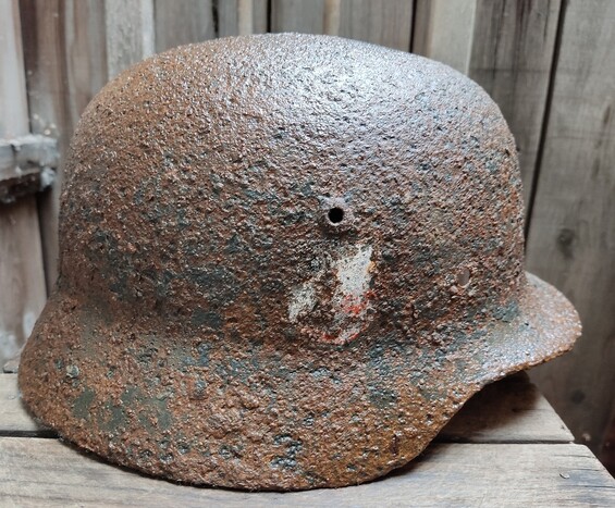 German helmet M35 DD / from Kursk