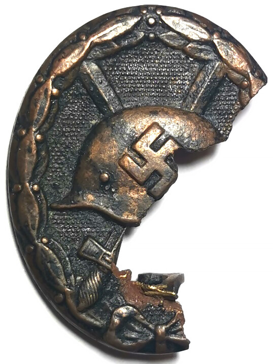 Wound Badge / from Kursk
