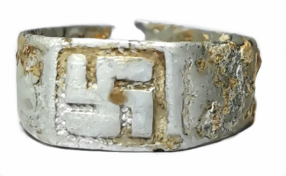 Ring with swastika / from Murmansk