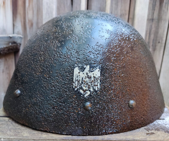 Czech helmet