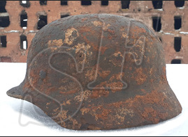 German helmet М40 / from Koenigsberg