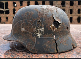 Wehrmacht helmet М35 / from Kursk