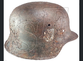Waffen SS helmet M42 / from Kursk
