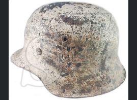 Winter camo Wehrmacht helmet M42 / from Leningrad