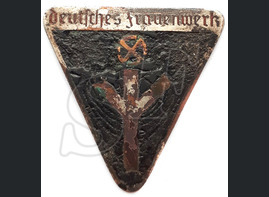 Badge Deutsches Frauenwerk / from Stalingrad