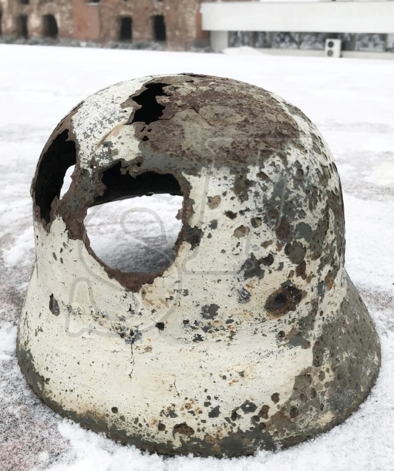 German helmet M35 "Winter camouflage" / from Stalingrad