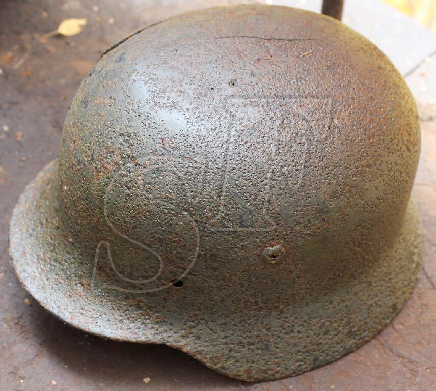 German helmet M35 / from Velikiye Luki