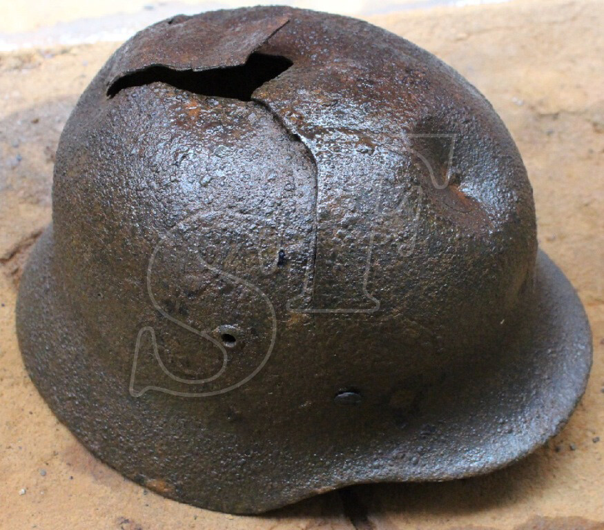 Wehrmacht helmet M35 / from Novgorod