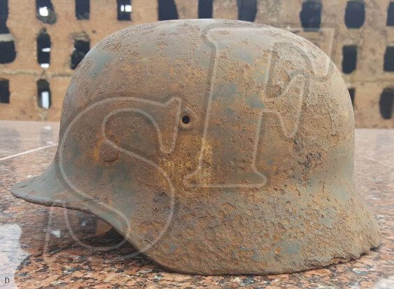 Steel helmet M40 / Stalingrad metizny plant