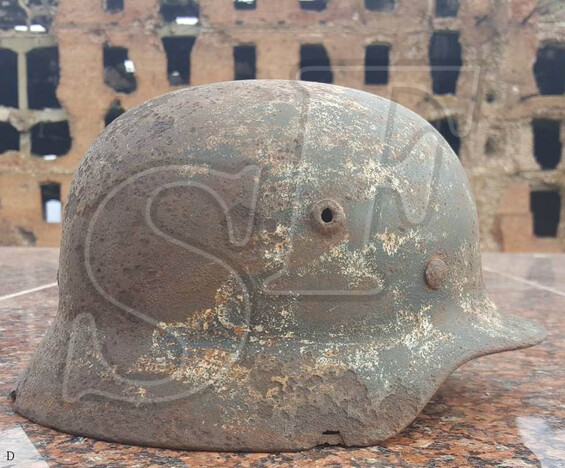 German helmet M40 / Stalingrad region