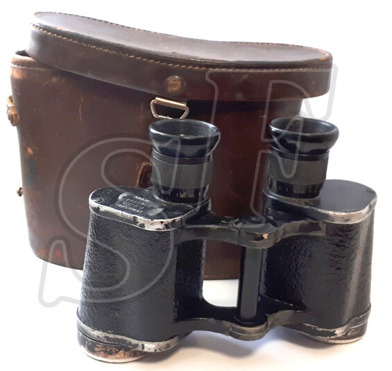 Binoculars with case, 3 Reich