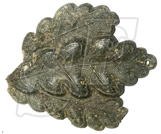 Sniper oak leaves (cap badge) / from Stalingrad