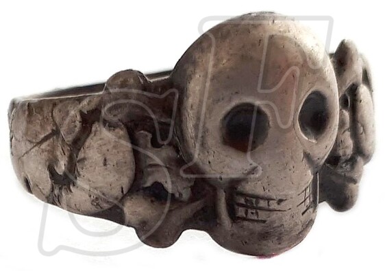 Skull Ring, 3 Reich / from Stalingrad
