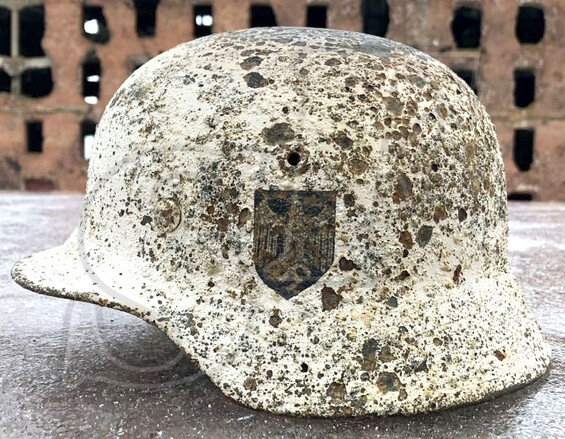 Winter camo helmet M40, Wehrmacht / from Stalingrad