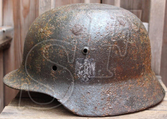 Helmet M35, Wehrmacht / from Leningrad