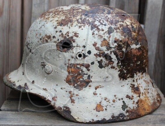Winter camo helmet M40 / from Leningrad