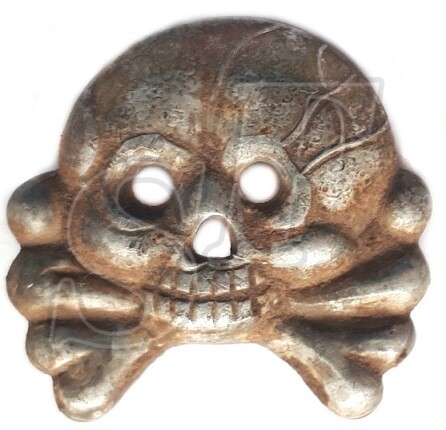 Panzer collar tab skull / from Stalingrad