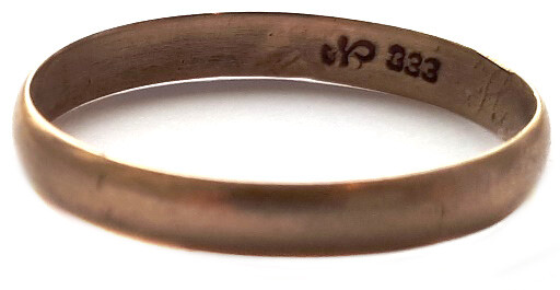 German gold wedding ring / from Stalingrad